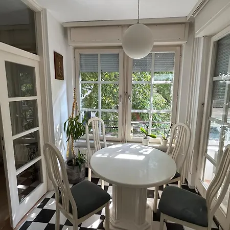 A Spacious And Stylish Apartment, Dorcol Apartment Belgrade