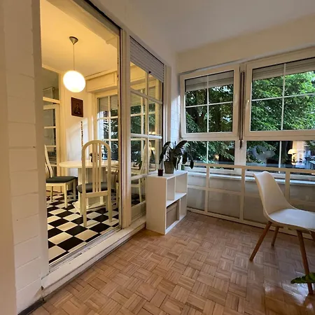 A Spacious And Stylish Apartment, Dorcol Belgrade